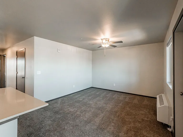 Birch Place Apartments — Photo 44