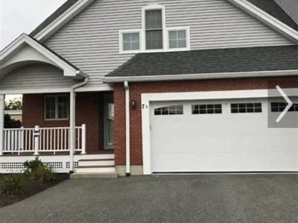 7 Shea Ln #A, Foxboro, MA 02035