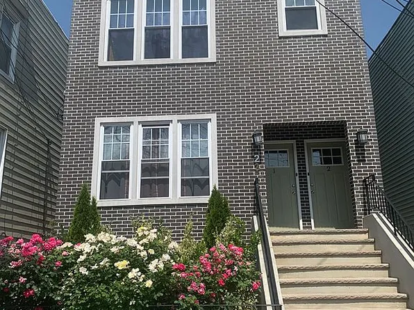 23 Randolph Ave, Jersey City, NJ 07305