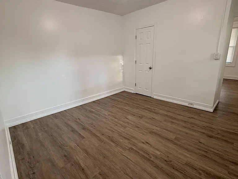 38 Park St #2 — Photo 9