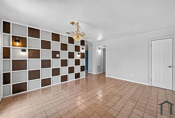 1119 Pinecroft Dr — Photo 26