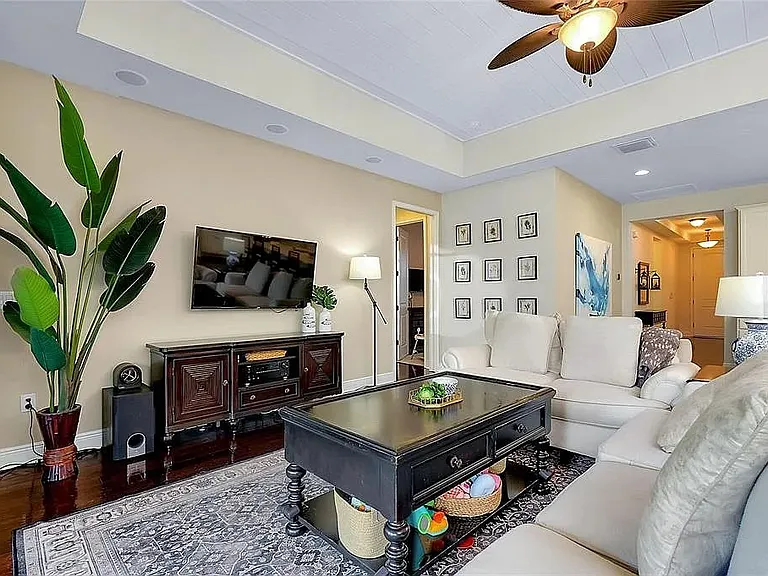 11560 Tapestry Ln — Photo 29
