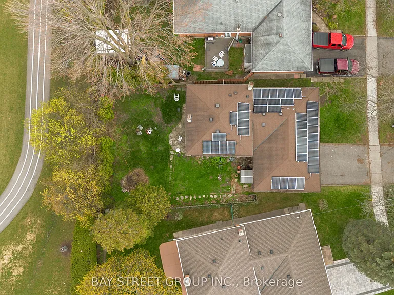 40 Bellbury Cres #UPPER — Photo 25