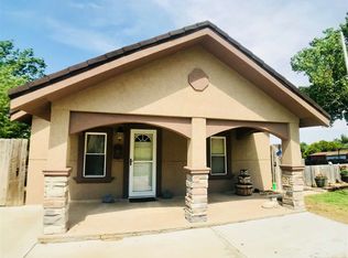 1405 8th Ave, Dodge City, KS 67801