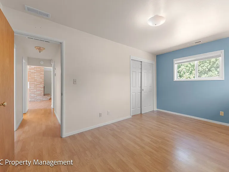 4780 Cody Ave — Photo 23