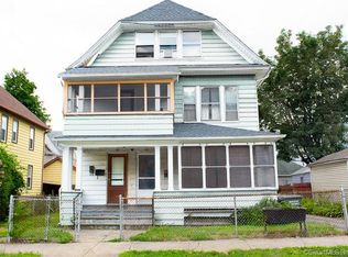 20 Beardsley Park Ter, Bridgeport, CT 06610