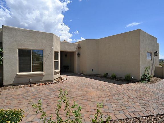 5th image of 511 E Lauren Ashley Pl