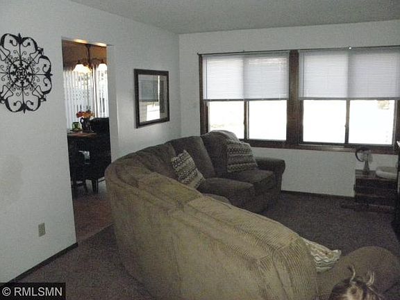 4th image of 433 Pleasure Creek Dr NE