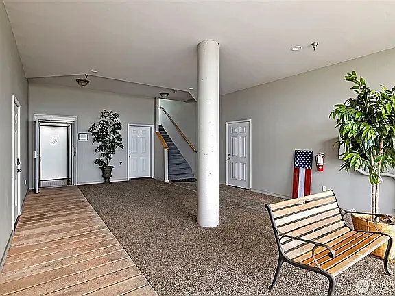 2 bed, 2164 sqft, $3,500 — Photo 2