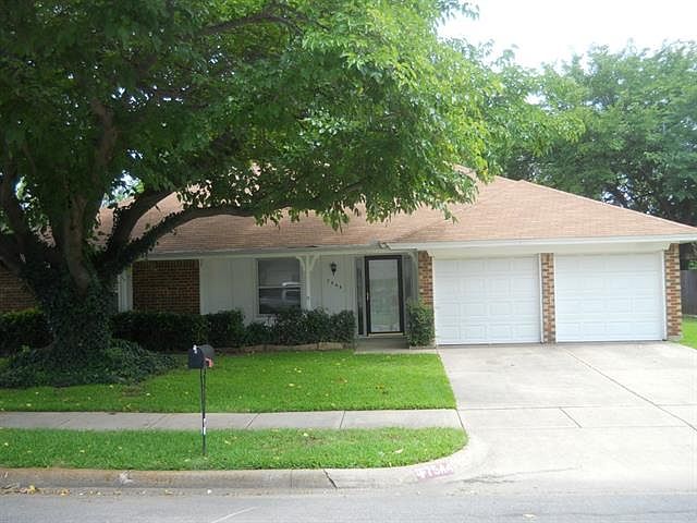 1st image of 7544 Circle Dr