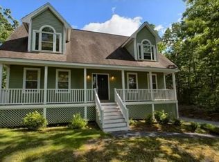 568 Lowell Rd, Groton, MA 01450