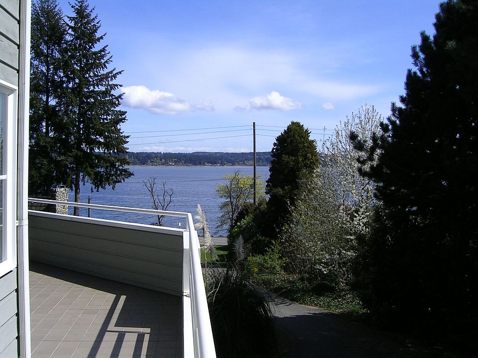 deck view, deck flooring redone with Weatherdek