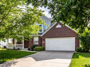 6559 Hunters Rdg S, Zionsville, IN 46077