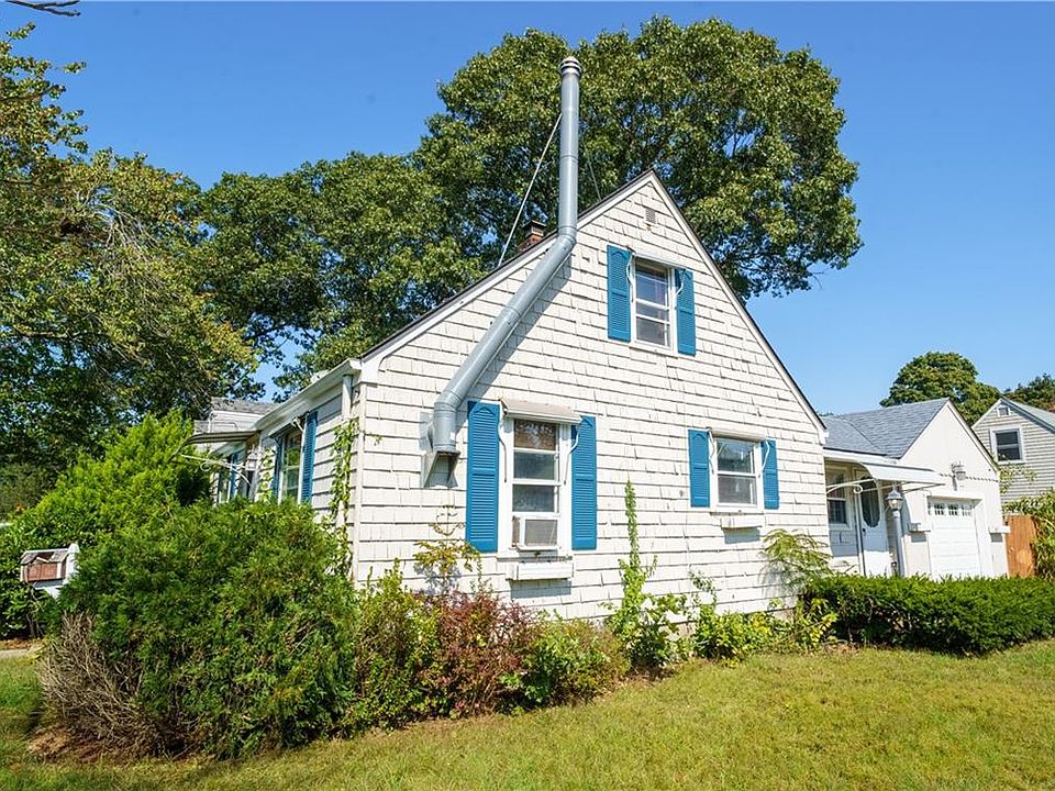 48 Buttonwoods Ave, Warwick, RI 02886 Zillow