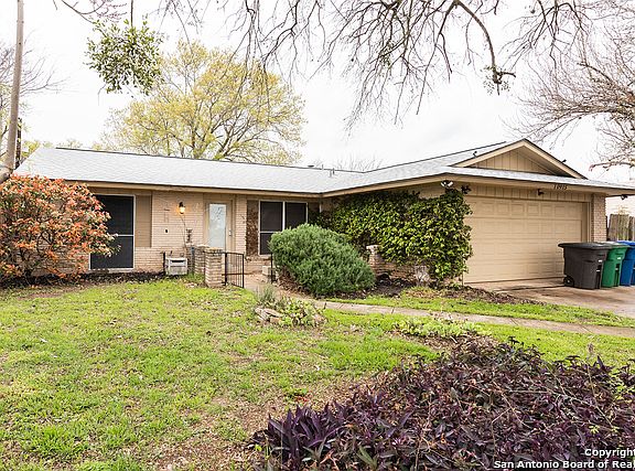 2nd image of 10915 Mount Boracho Dr