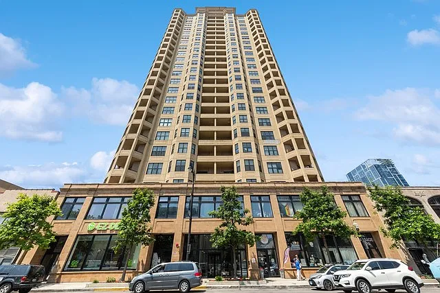 1464 S Michigan Ave #1008 — Photo 1