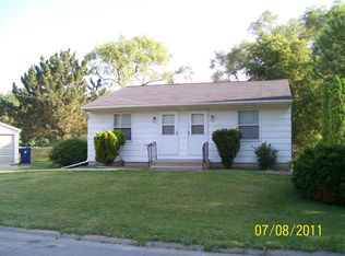 126 Carrington Ave, Waterloo, IA 50701