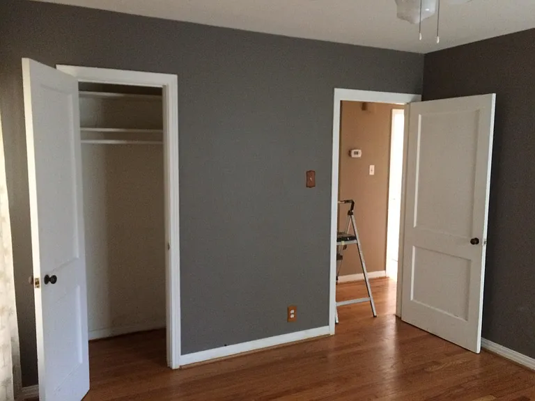 2203 Tisinger Ave — Photo 8