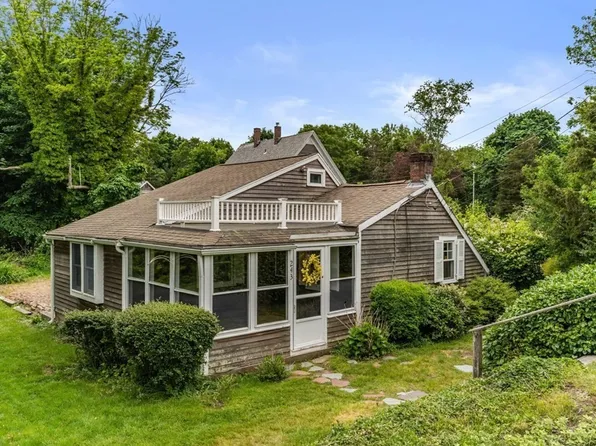 243 N Main St, Cohasset, MA 02025