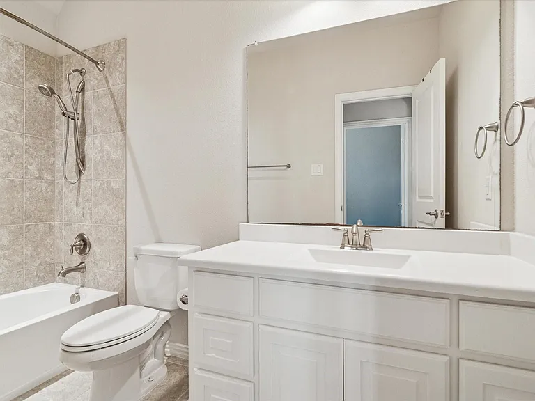 1618 Whirlaway Ct — Photo 22