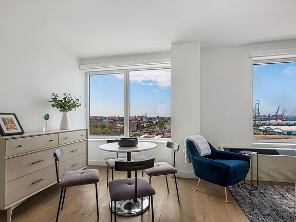 3rd image of 15 Bridge Park Dr APT 5F
