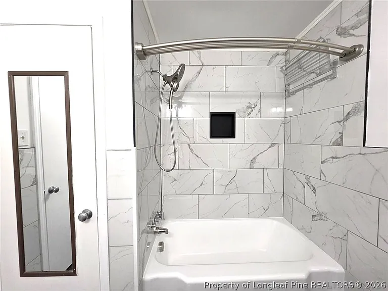 216 Country Club Dr — Photo 30