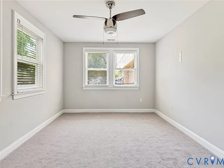 712 N 24th St — Photo 17