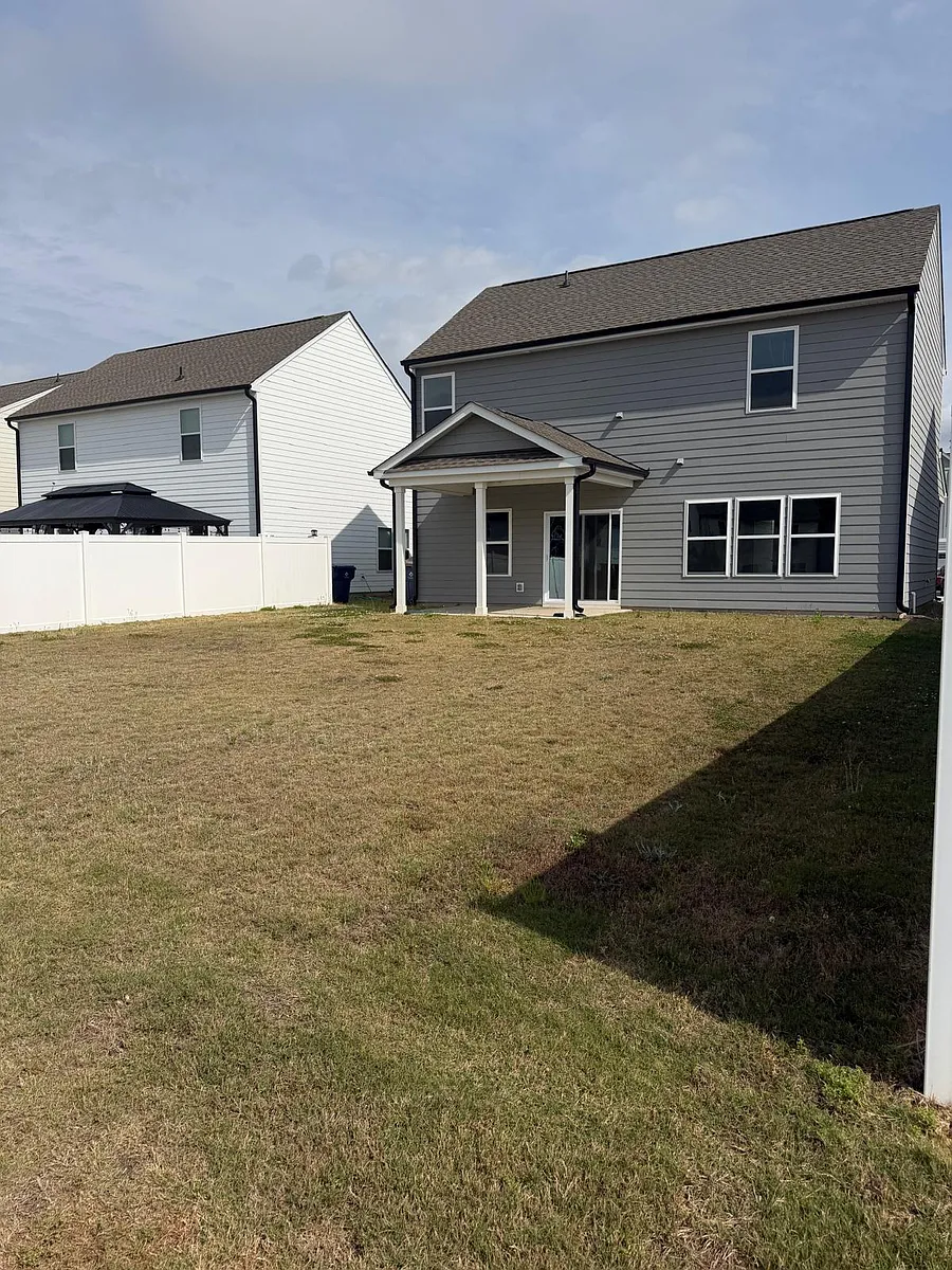 Building Photo - 165 Aspire Cir