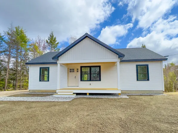 32 Lombardo Drive, Bridgton, ME 04009