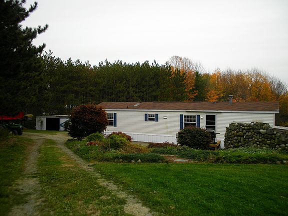 Entering drive, front of house