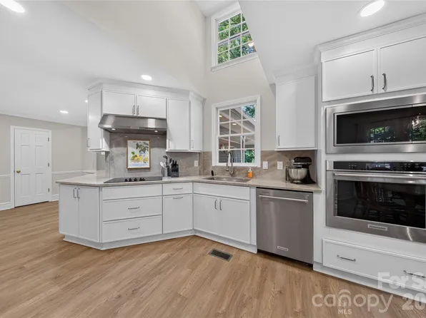 2721 Tara Dr, Monroe, NC 28112
