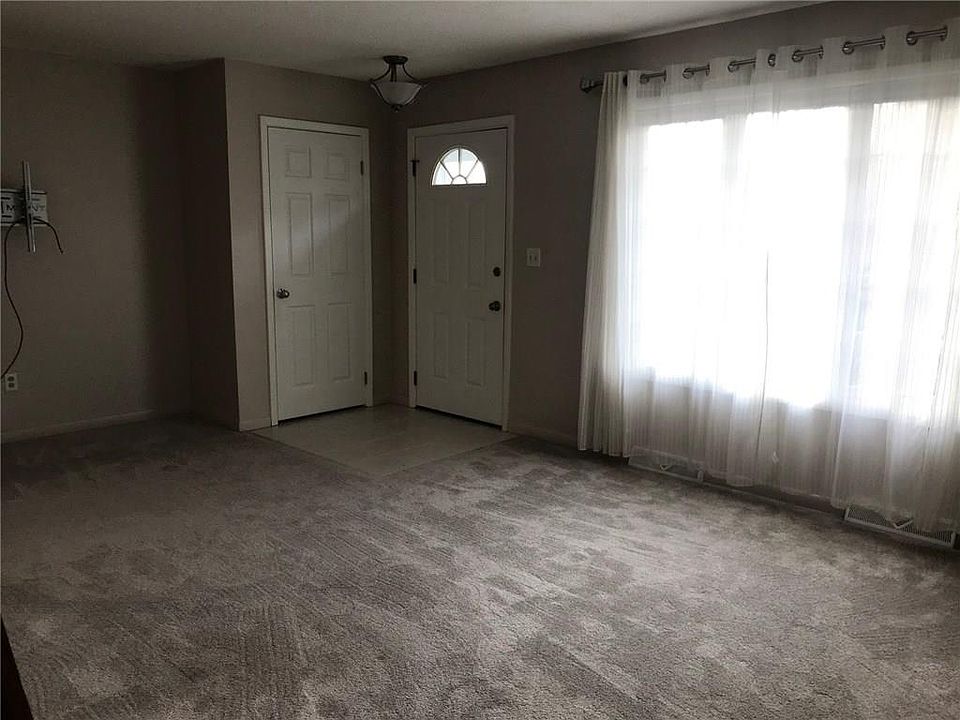 3523 W Lake Rd Erie PA Zillow