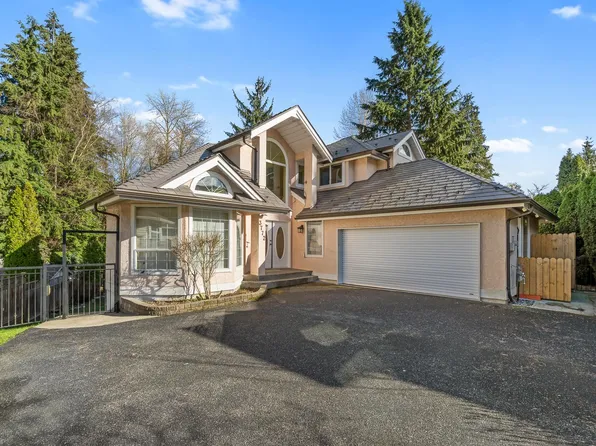 3772 Liverpool St, Pt Coquitlam, BC V3B 3W4