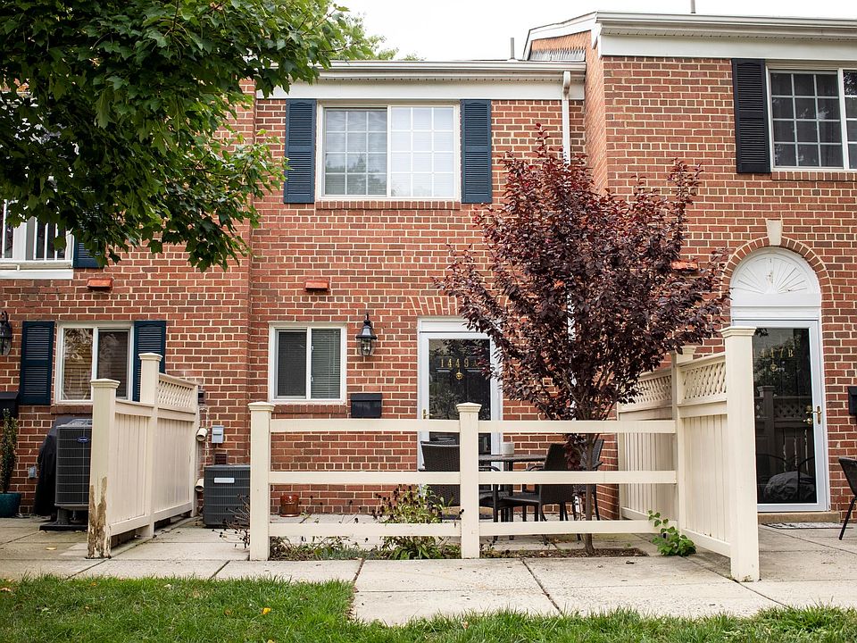 1st image of 1449 N Van Dorn St #A