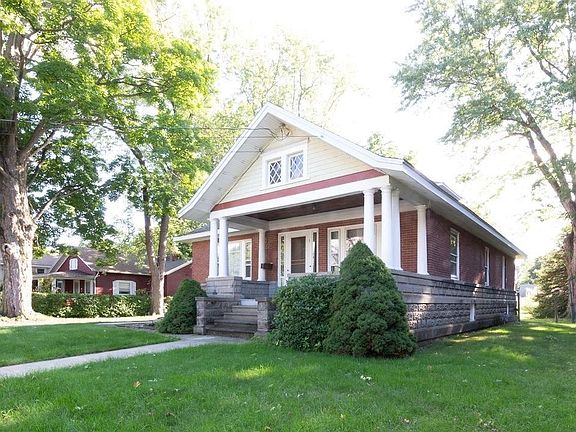 3rd image of 18 Academy St