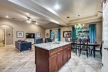 9035 Wellesley Manor Dr — Photo 6