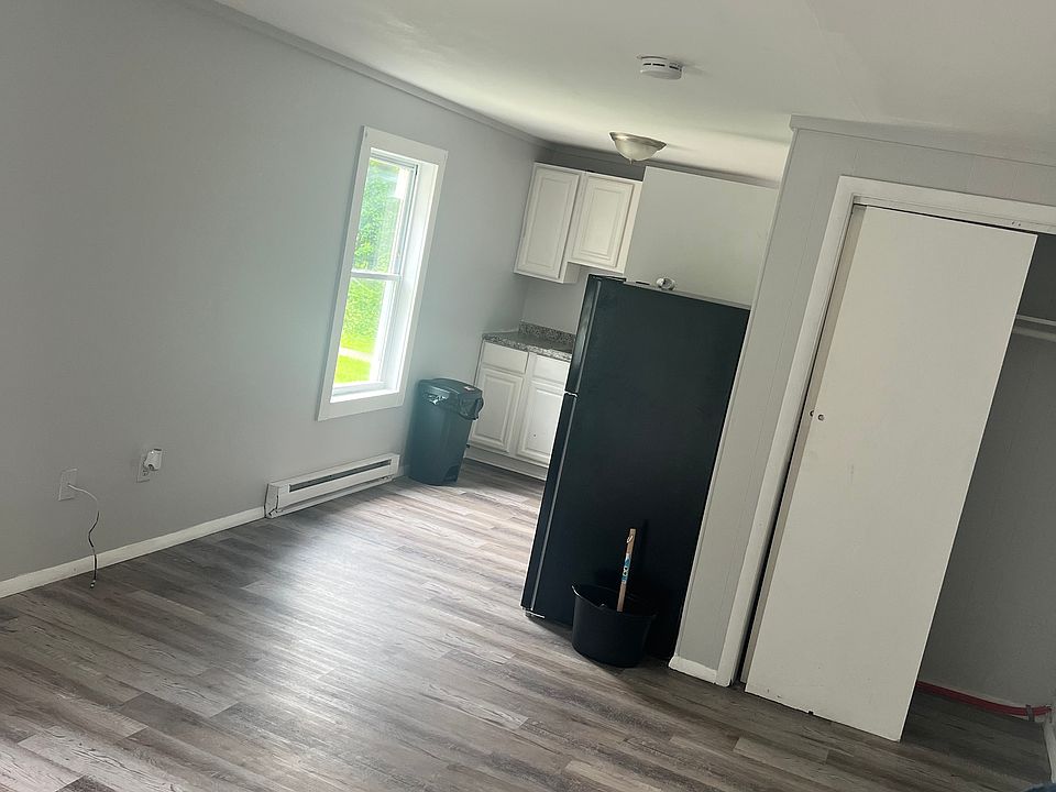 1st image of 15 Beaumont Estates Ln #2E