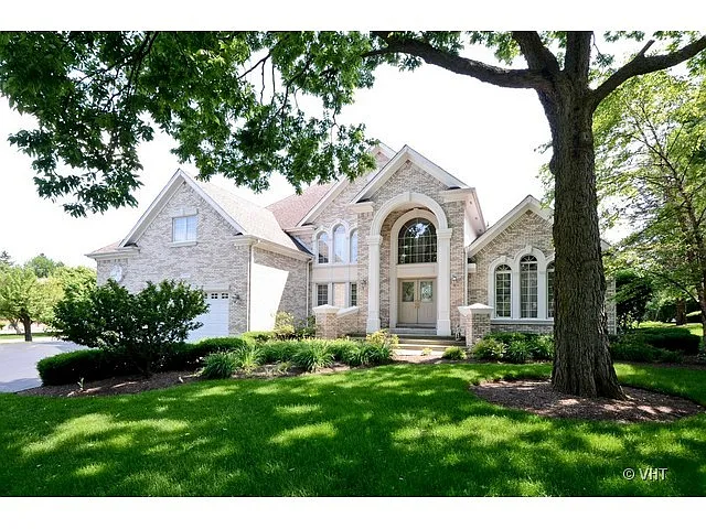 23468 N Apple Hill Ln photo 1