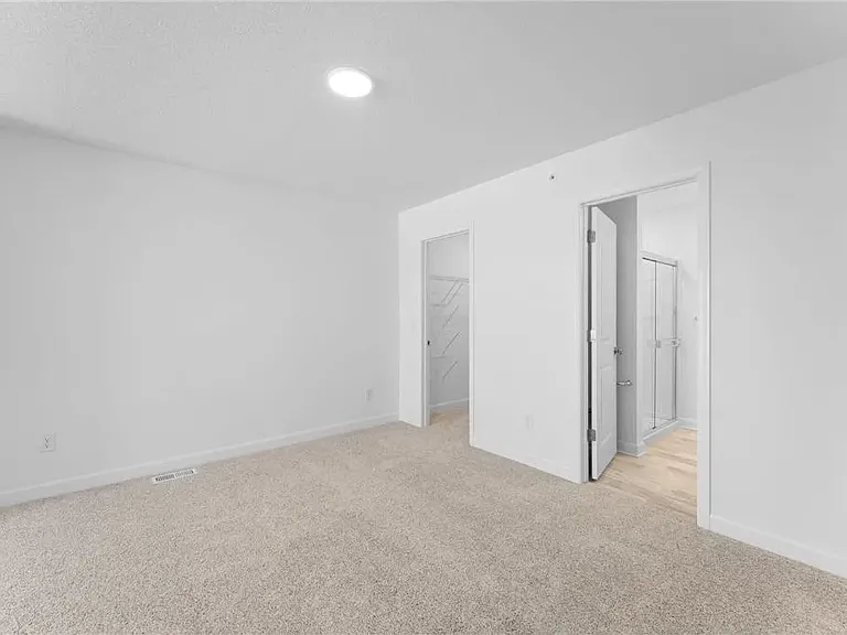 5307 Long Pointe Pass — Photo 22