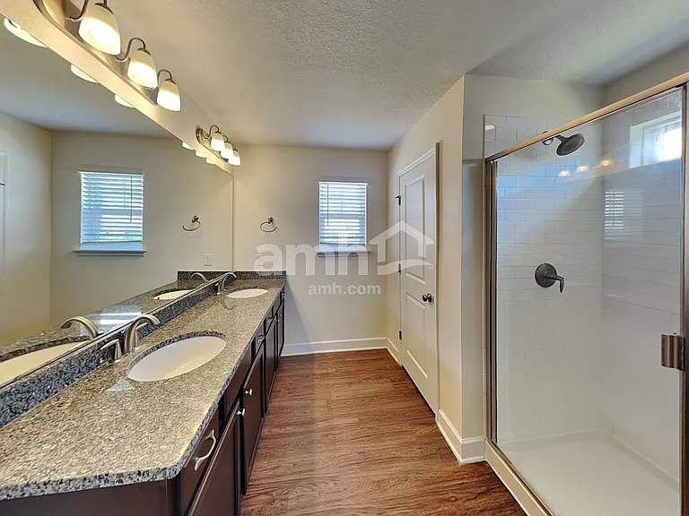 329 Crestrun Loop — Photo 10