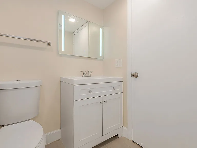 9951 Nob Hill Pl — Photo 15