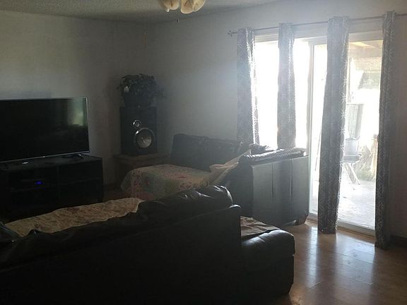 2nd image of 708 N 95th Ave