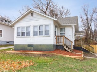 922 Boulder Ave, Des Moines, IA 50315