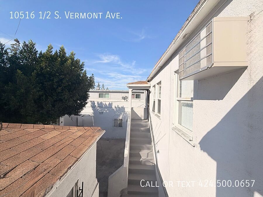 1st image of 10516 1/2 S Vermont Ave