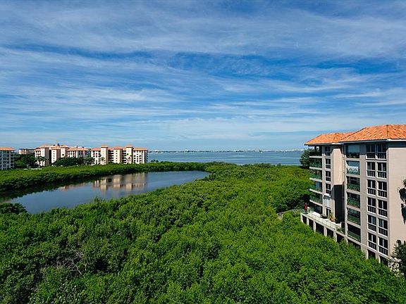 5th image of 4750 Dolphin Cay Ln S APT 202
