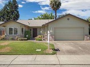 18975 Lambert Way, Lockeford, CA 95237