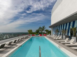 45 SW 9th St APT 1608, Miami, FL 33130