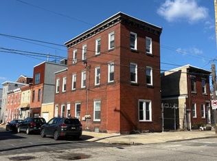 2198 E Huntingdon St, Philadelphia, PA