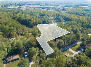 4122 Whispering Forest Ct, Lilburn, GA 30047