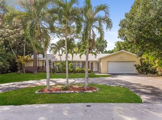 339 W Conference Dr, Boca Raton, FL 33486